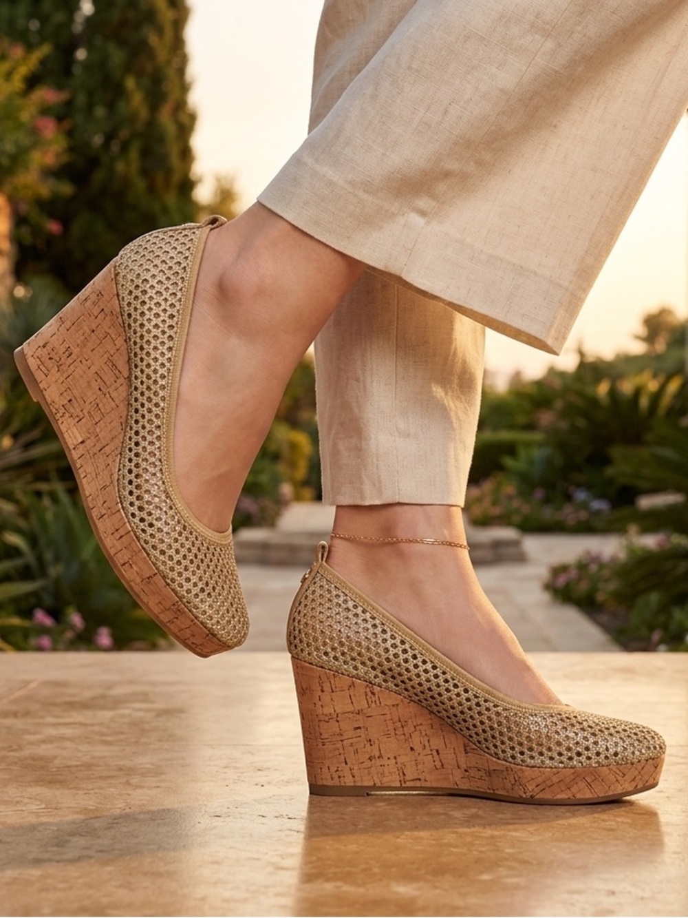 Stuart Weitzman Caye Lace Beige Woven Cork Wedge Pumps